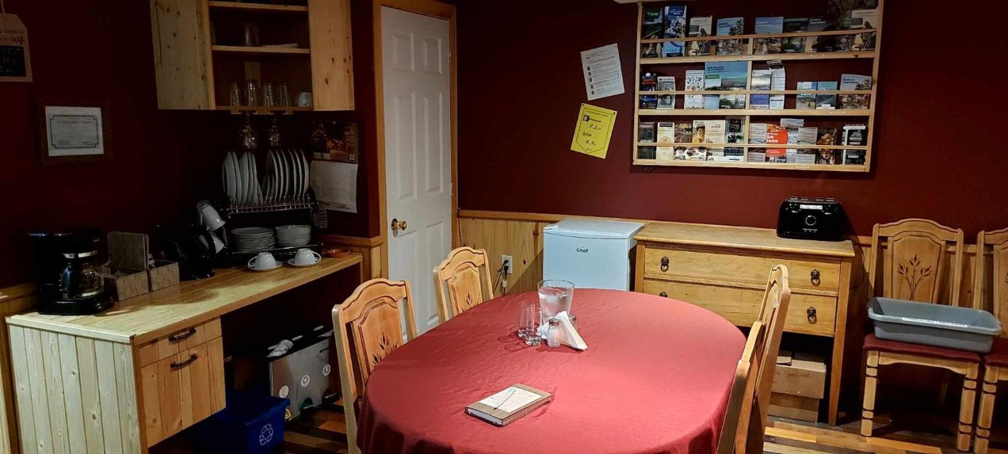 Gite Au P'Tit Bonheur B&B Coaticook Luaran gambar