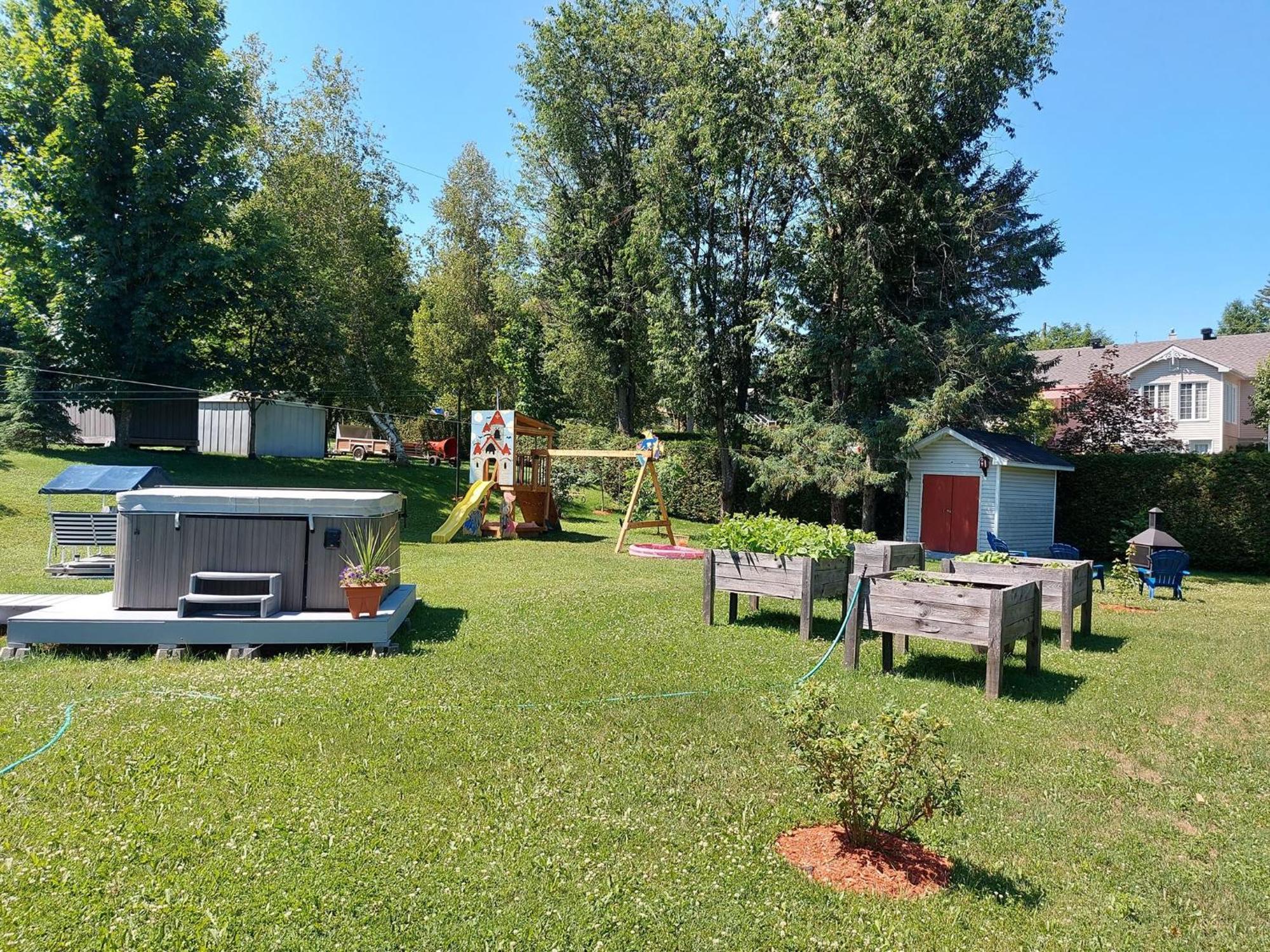 Gite Au P'Tit Bonheur B&B Coaticook Luaran gambar